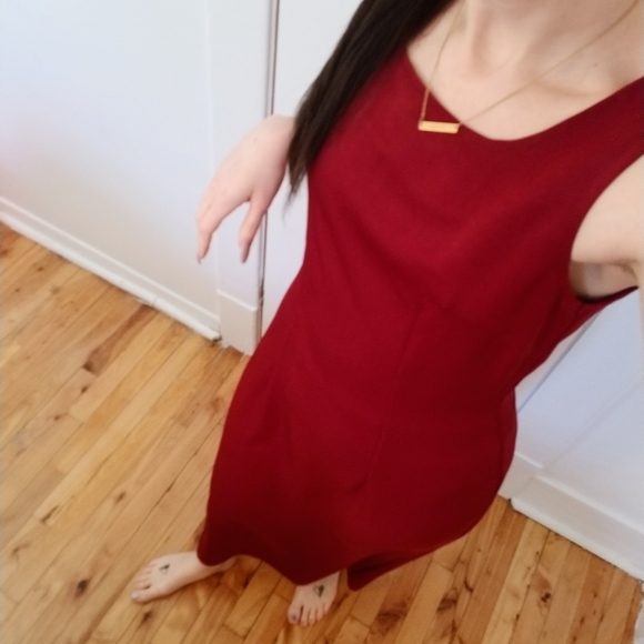 Wine Red Maxi Dress - Picture 2 of 4